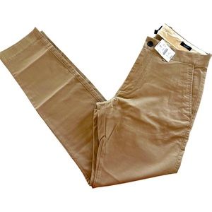 J- Crew Mountain Khaki Skinny Fit Pants. 31-30. NWT